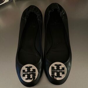 Tory Burch Black Leather Flats with Iconic Logo